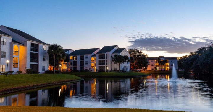 Camila-Kissimee-FL- 320U Bld 1990 Value ADD